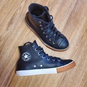 Junior Converse Chuck Taylor All Star Leather High sneakers (661823C) size 3.5